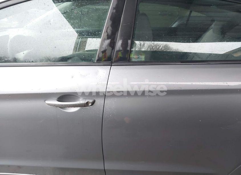 Photo 14 of 2017 Hyundai Elantra SE (VIN 5NPD74LF4HH195135)