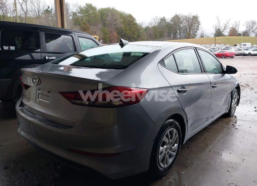 Photo 4 of 2017 Hyundai Elantra SE (VIN 5NPD74LF4HH195135)