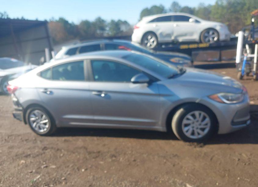 Photo 13 of 2017 Hyundai Elantra SE (VIN 5NPD74LF4HH198598)