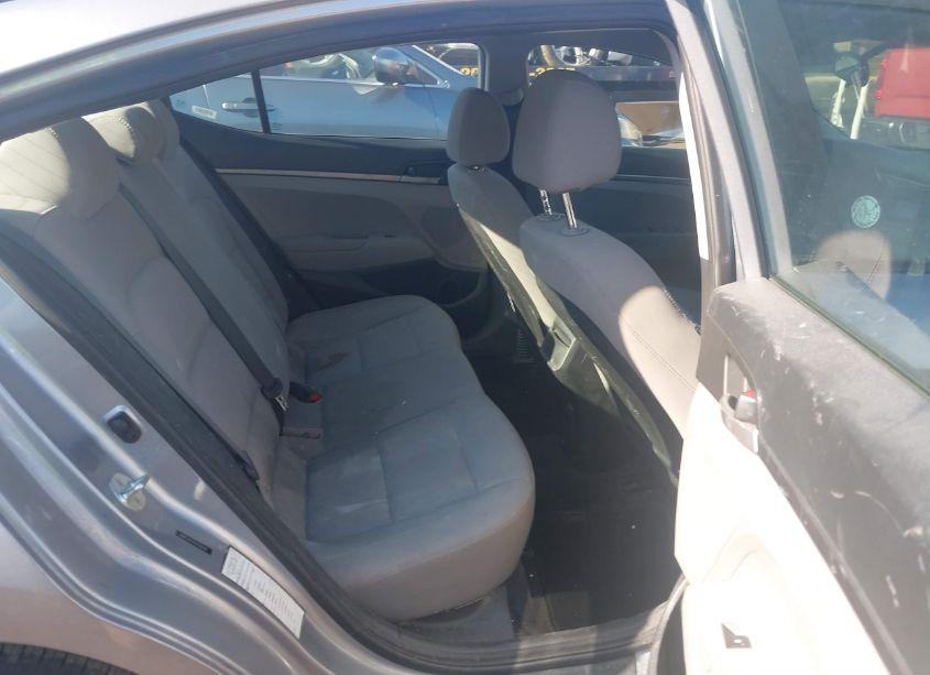 Photo 8 of 2017 Hyundai Elantra SE (VIN 5NPD74LF4HH198598)