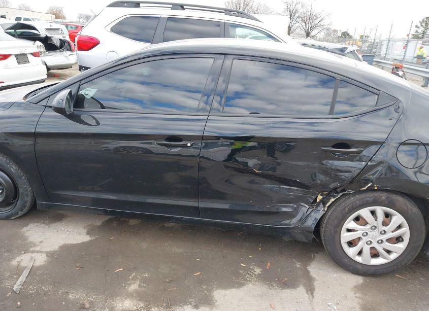 Photo 14 of 2017 Hyundai Elantra SE (VIN 5NPD74LF4HH209678)