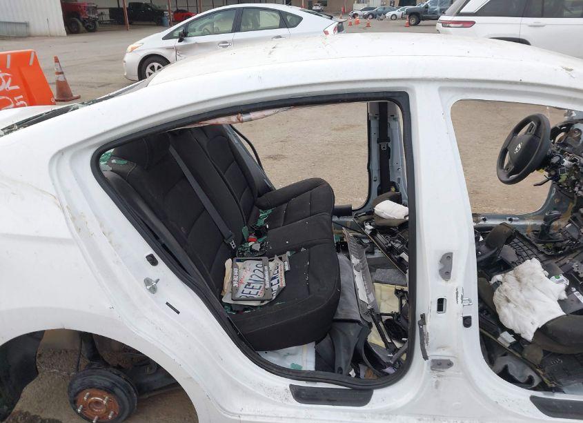 Photo 19 of 2018 Hyundai Elantra SE (VIN 5NPD74LF4JH327428)