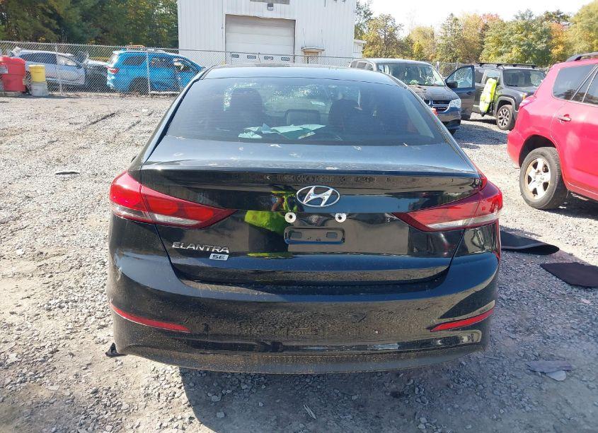 Photo 16 of 2018 Hyundai Elantra SE (VIN 5NPD74LF4JH351373)