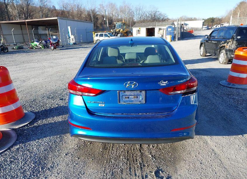 Photo 16 of 2018 Hyundai Elantra SE (VIN 5NPD74LF4JH373759)