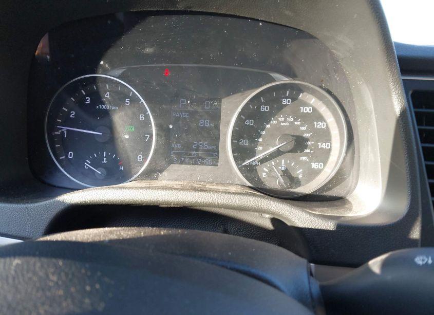 Photo 7 of 2018 Hyundai Elantra SE (VIN 5NPD74LF4JH373759)