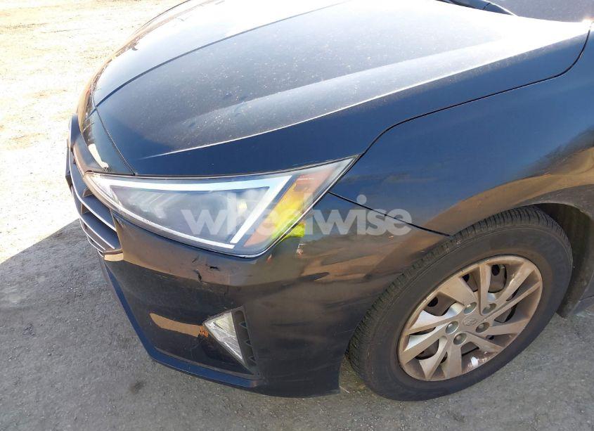 Photo 6 of 2019 Hyundai Elantra SE (VIN 5NPD74LF4KH412450)