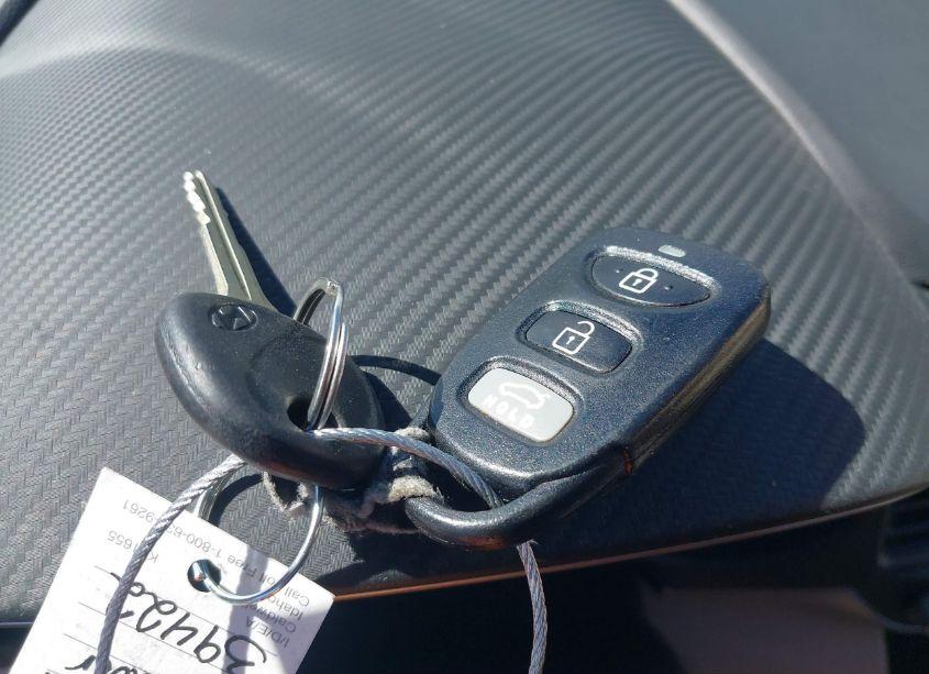 Photo 11 of 2019 Hyundai Elantra SE (VIN 5NPD74LF4KH452849)