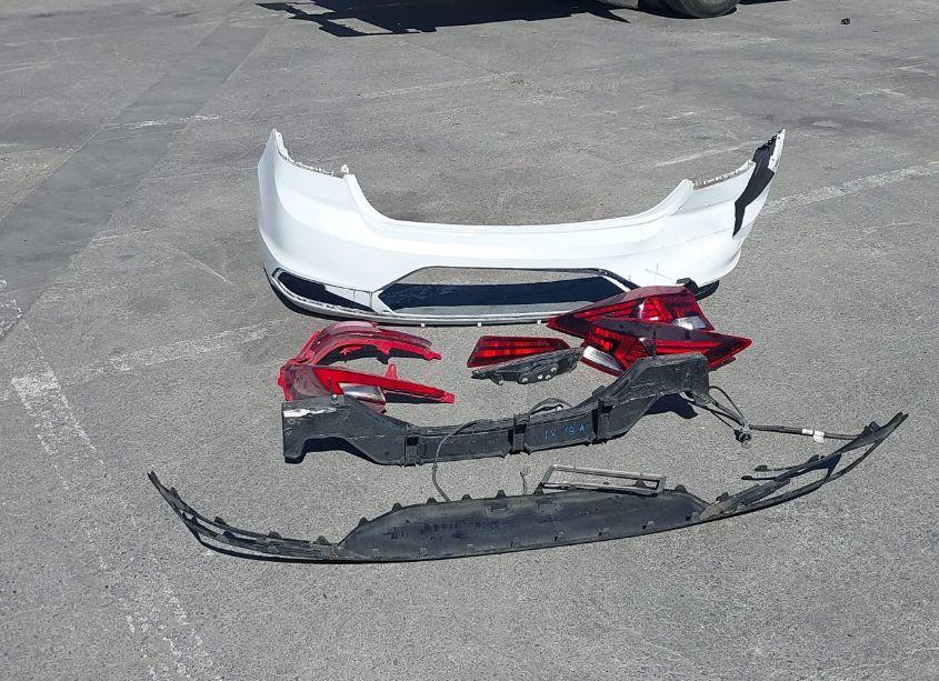 Photo 12 of 2019 Hyundai Elantra SE (VIN 5NPD74LF4KH452849)