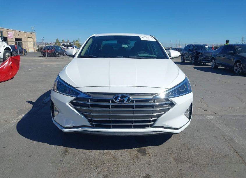 Photo 13 of 2019 Hyundai Elantra SE (VIN 5NPD74LF4KH452849)