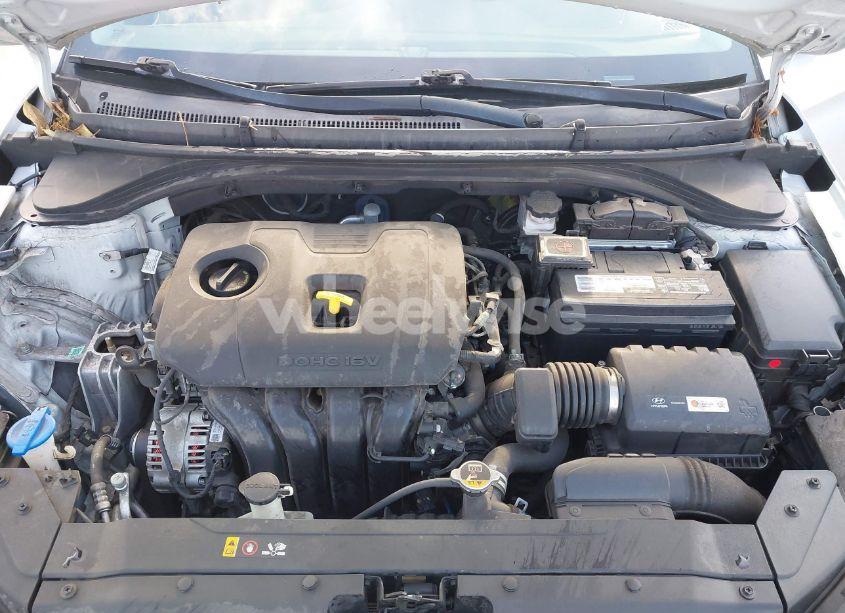 Photo 10 of 2019 Hyundai Elantra SE (VIN 5NPD74LF4KH485849)