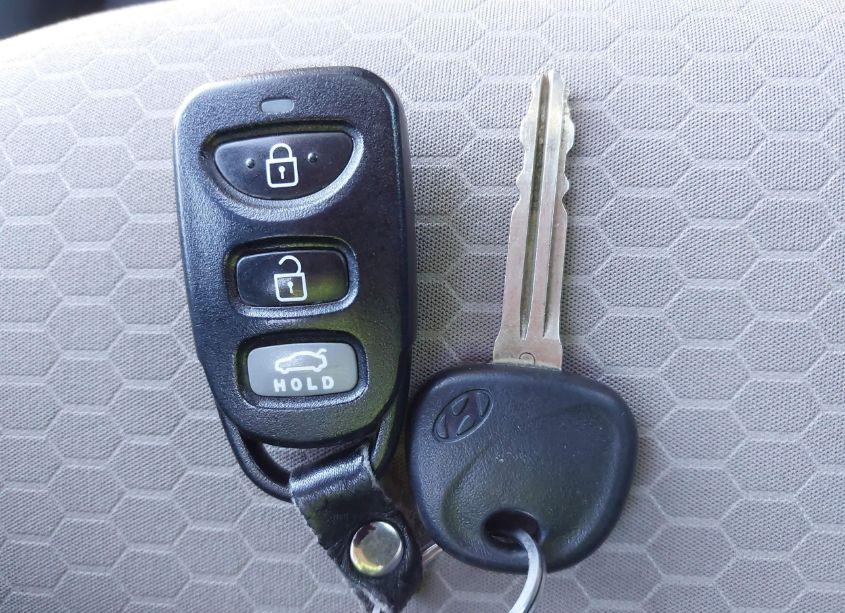 Photo 11 of 2020 Hyundai Elantra SE (VIN 5NPD74LF4LH619910)