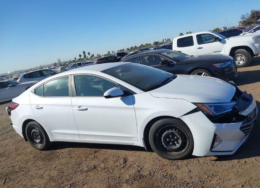 Photo 14 of 2020 Hyundai Elantra SE (VIN 5NPD74LF4LH619910)