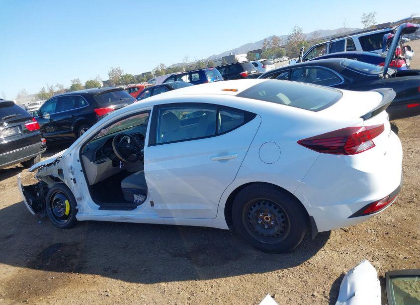 Photo 15 of 2020 Hyundai Elantra SE (VIN 5NPD74LF4LH619910)