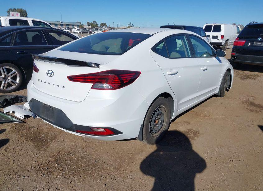 Photo 4 of 2020 Hyundai Elantra SE (VIN 5NPD74LF4LH619910)
