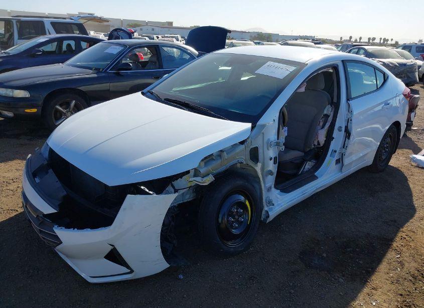Photo 6 of 2020 Hyundai Elantra SE (VIN 5NPD74LF4LH619910)