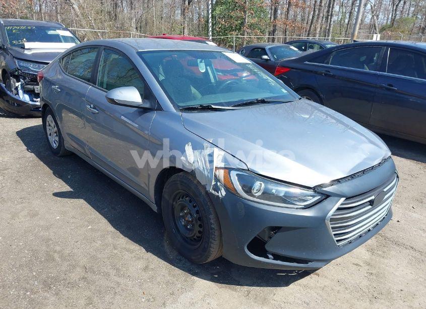 2017 Hyundai Elantra SE (VIN 5NPD74LF5HH077109) main photo