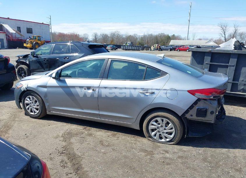 Photo 14 of 2017 Hyundai Elantra SE (VIN 5NPD74LF5HH077109)