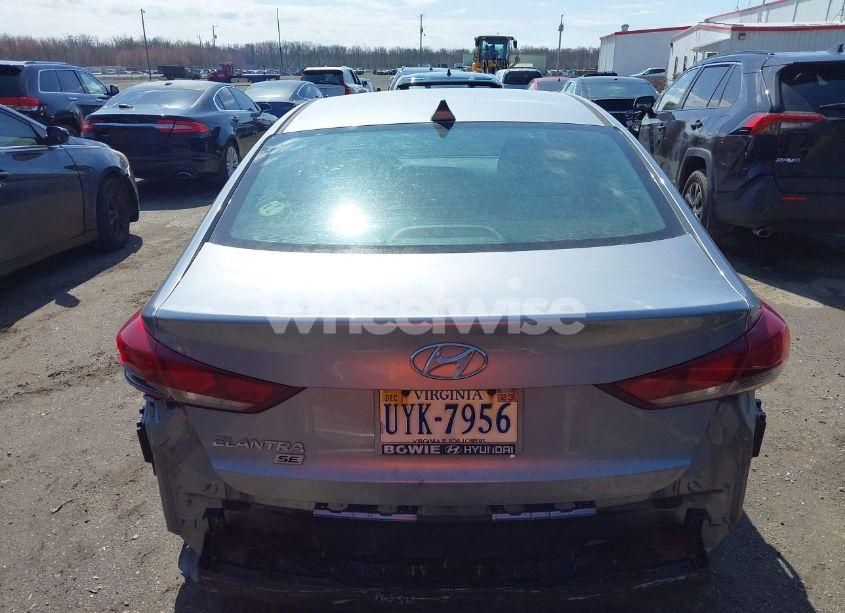 Photo 16 of 2017 Hyundai Elantra SE (VIN 5NPD74LF5HH077109)