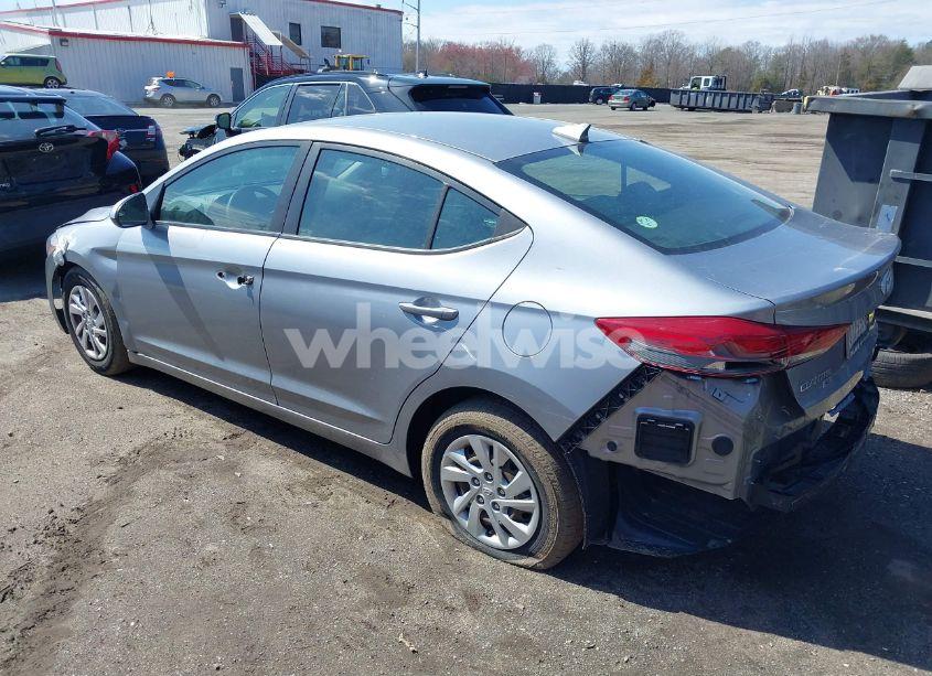 Photo 3 of 2017 Hyundai Elantra SE (VIN 5NPD74LF5HH077109)