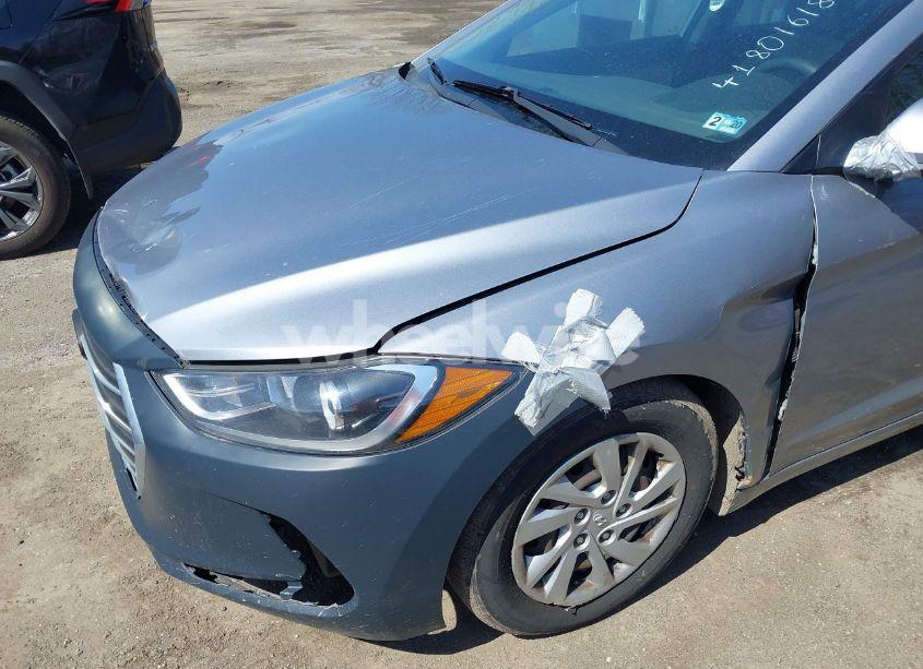 Photo 6 of 2017 Hyundai Elantra SE (VIN 5NPD74LF5HH077109)