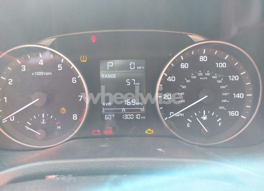 Photo 7 of 2017 Hyundai Elantra SE (VIN 5NPD74LF5HH077109)