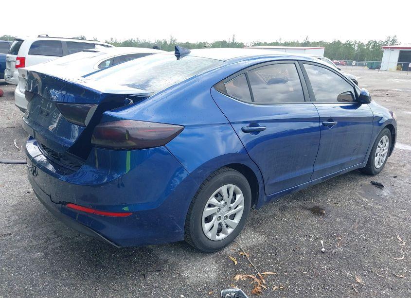 Photo 4 of 2017 Hyundai Elantra SE (VIN 5NPD74LF5HH138474)