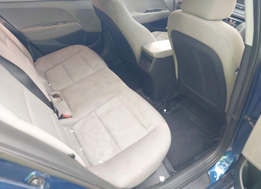 Photo 8 of 2017 Hyundai Elantra SE (VIN 5NPD74LF5HH138474)