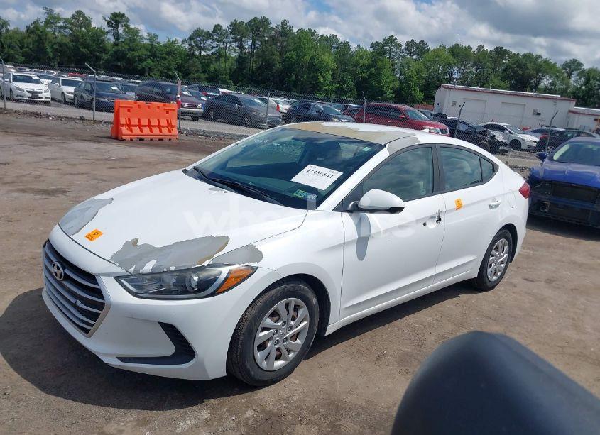 Photo 14 of 2017 Hyundai Elantra SE (VIN 5NPD74LF5HH143271)