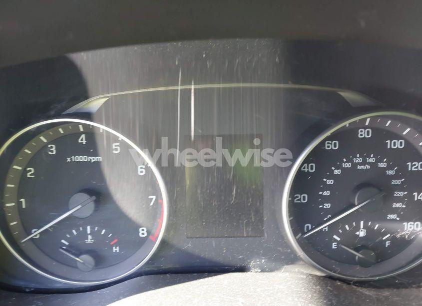 Photo 7 of 2017 Hyundai Elantra SE (VIN 5NPD74LF5HH143836)