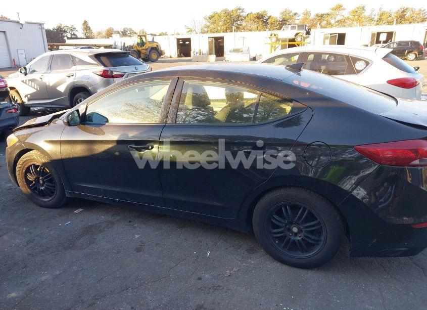 Photo 15 of 2017 Hyundai Elantra SE (VIN 5NPD74LF5HH150754)