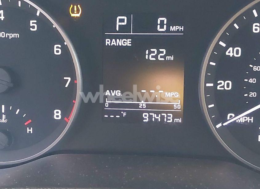 Photo 16 of 2017 Hyundai Elantra SE (VIN 5NPD74LF5HH150754)