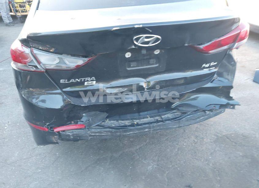 Photo 6 of 2017 Hyundai Elantra SE (VIN 5NPD74LF5HH150754)