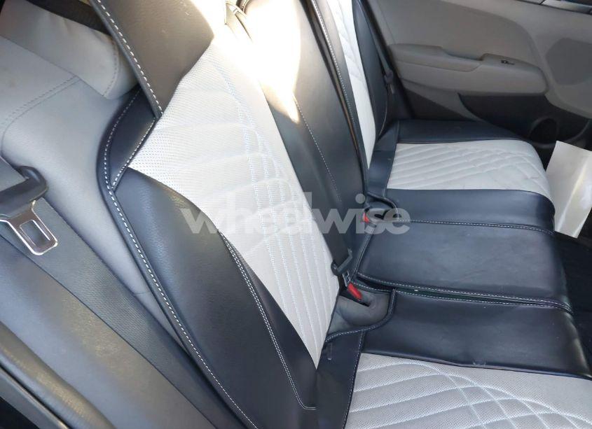 Photo 8 of 2017 Hyundai Elantra SE (VIN 5NPD74LF5HH150754)