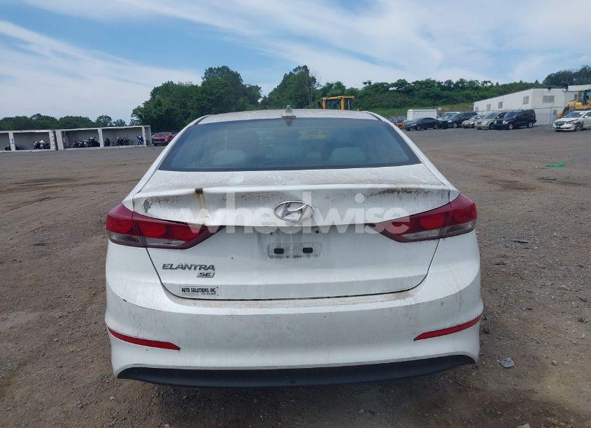 Photo 16 of 2017 Hyundai Elantra SE (VIN 5NPD74LF5HH162984)