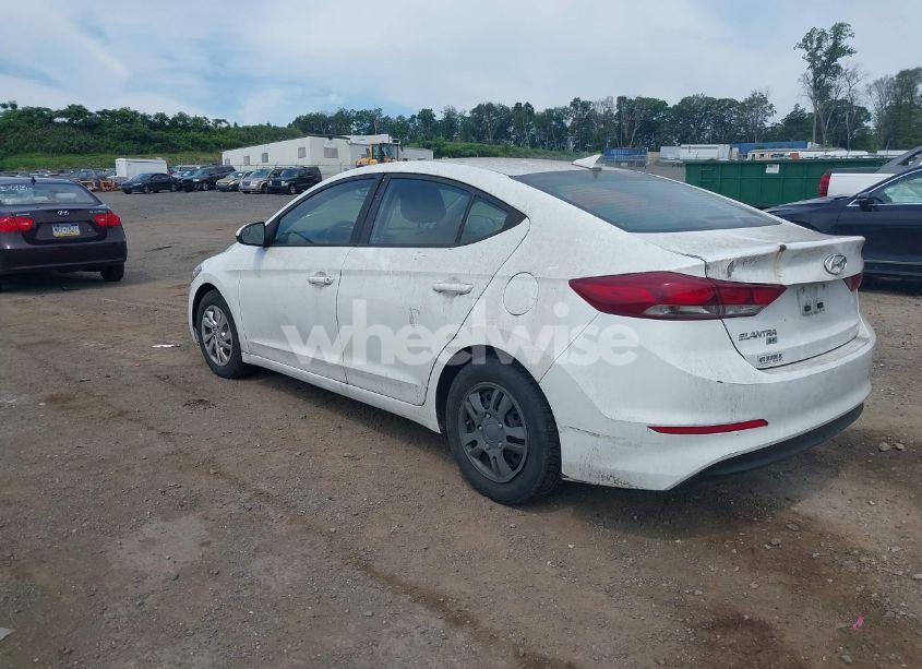 Photo 3 of 2017 Hyundai Elantra SE (VIN 5NPD74LF5HH162984)