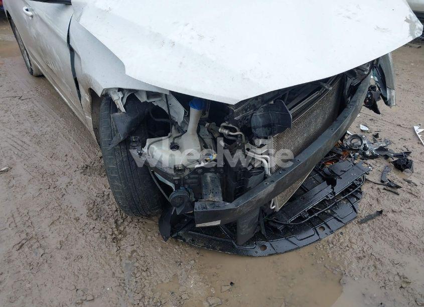 Photo 17 of 2017 Hyundai Elantra SE (VIN 5NPD74LF5HH167487)