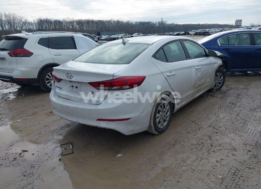 Photo 4 of 2017 Hyundai Elantra SE (VIN 5NPD74LF5HH167487)