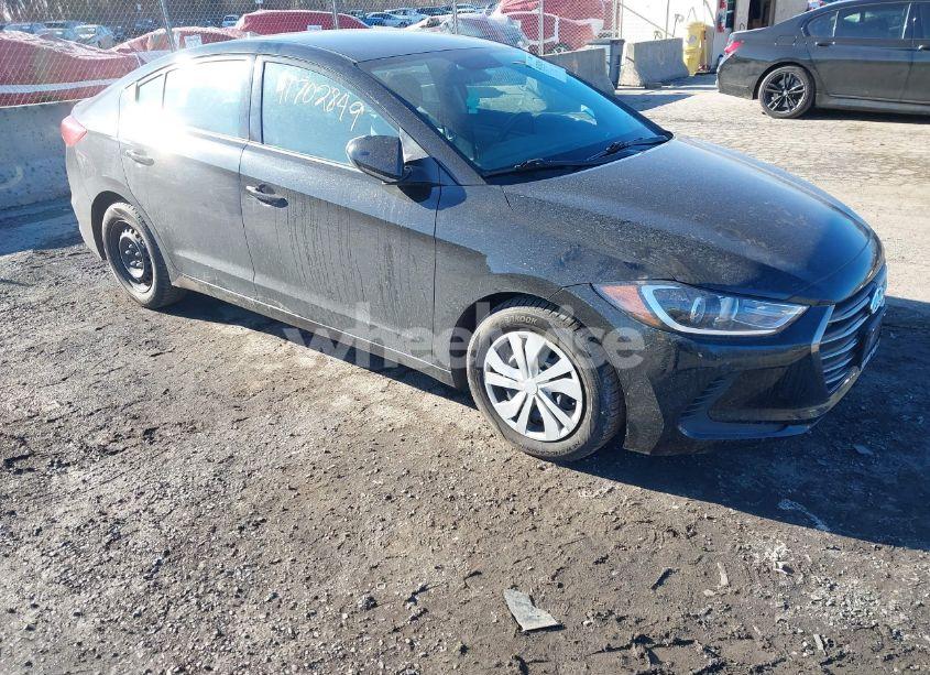 2017 Hyundai Elantra SE (VIN 5NPD74LF5HH171393) main photo