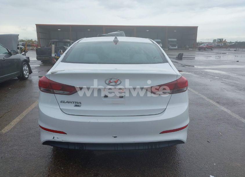 Photo 16 of 2017 Hyundai Elantra SE (VIN 5NPD74LF5HH176643)