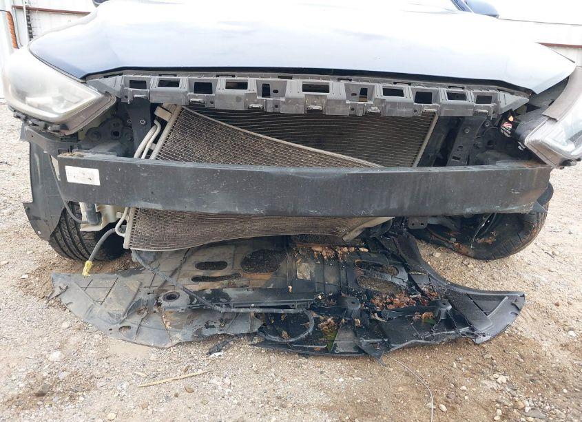 Photo 12 of 2017 Hyundai Elantra SE (VIN 5NPD74LF5HH191742)