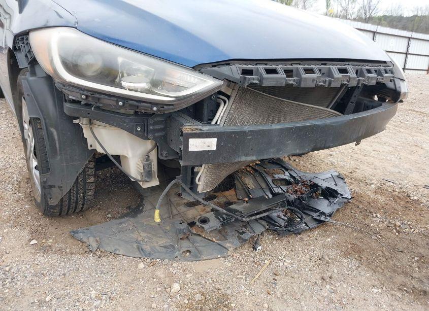 Photo 16 of 2017 Hyundai Elantra SE (VIN 5NPD74LF5HH191742)