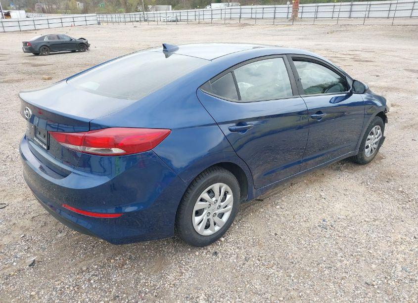 Photo 4 of 2017 Hyundai Elantra SE (VIN 5NPD74LF5HH191742)
