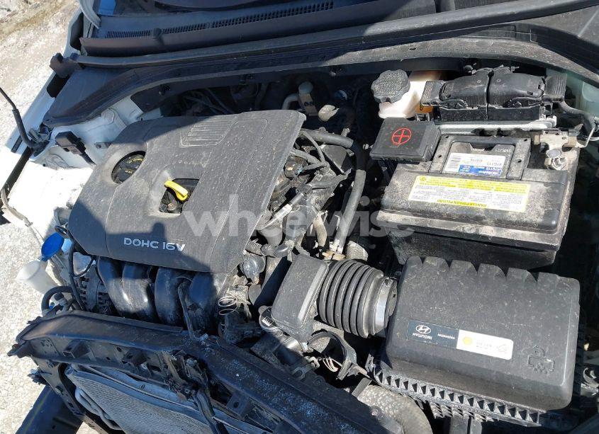 Photo 10 of 2017 Hyundai Elantra SE (VIN 5NPD74LF5HH192891)