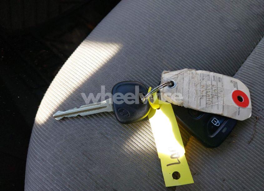 Photo 11 of 2017 Hyundai Elantra SE (VIN 5NPD74LF5HH192891)