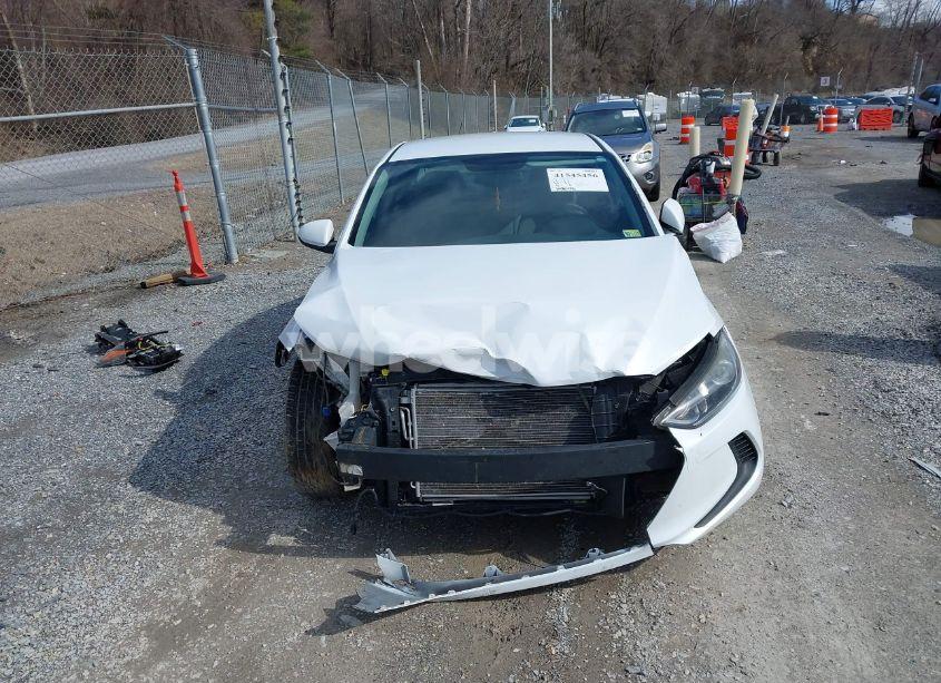 Photo 12 of 2017 Hyundai Elantra SE (VIN 5NPD74LF5HH192891)