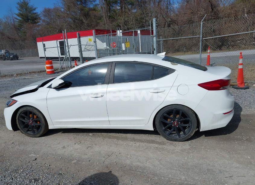 Photo 14 of 2017 Hyundai Elantra SE (VIN 5NPD74LF5HH192891)