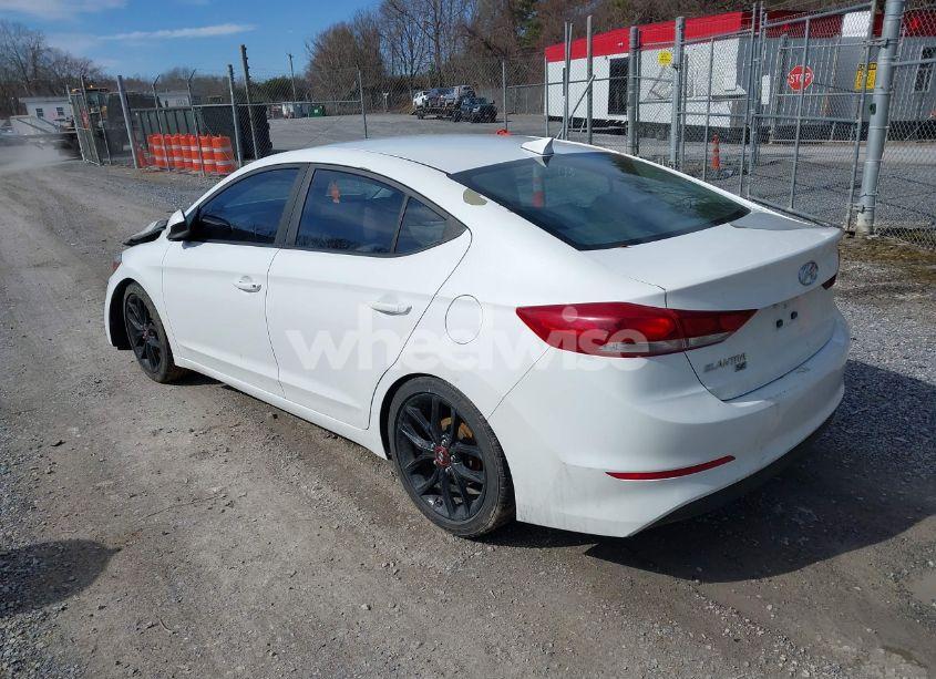 Photo 3 of 2017 Hyundai Elantra SE (VIN 5NPD74LF5HH192891)