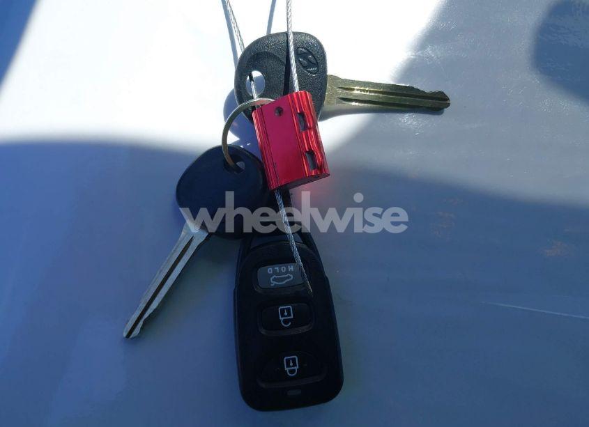 Photo 11 of 2017 Hyundai Elantra SE (VIN 5NPD74LF5HH193071)