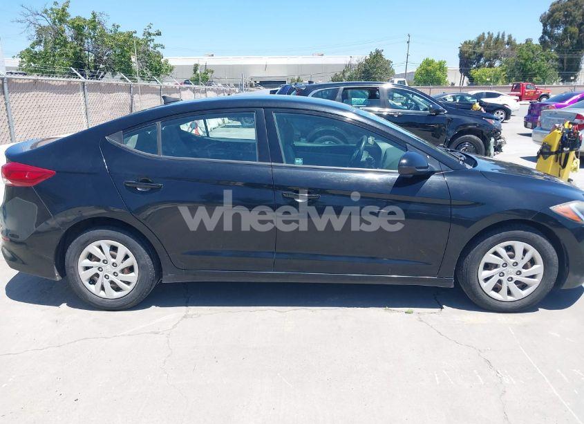 Photo 13 of 2017 Hyundai Elantra SE (VIN 5NPD74LF5HH193071)