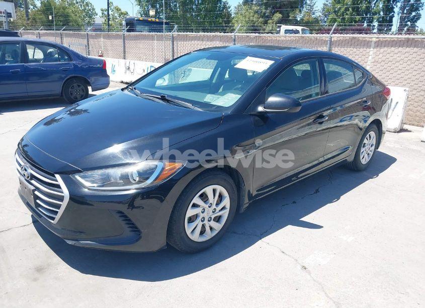 Photo 2 of 2017 Hyundai Elantra SE (VIN 5NPD74LF5HH193071)